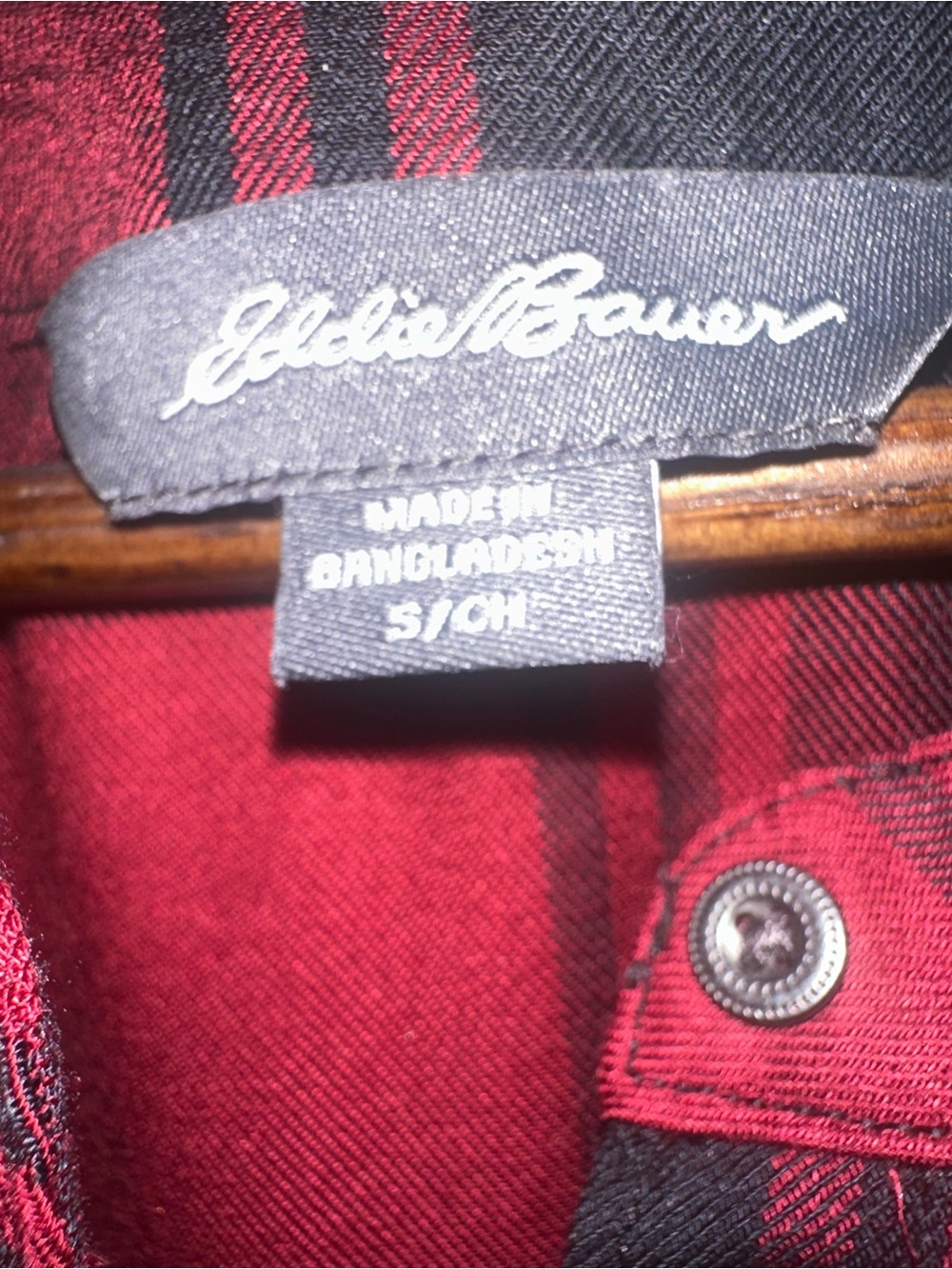Eddie Bauer Red Black Plaid Viscose Popover Blouse Roll Tab Sleeve Size Small - Picture 5 of 8